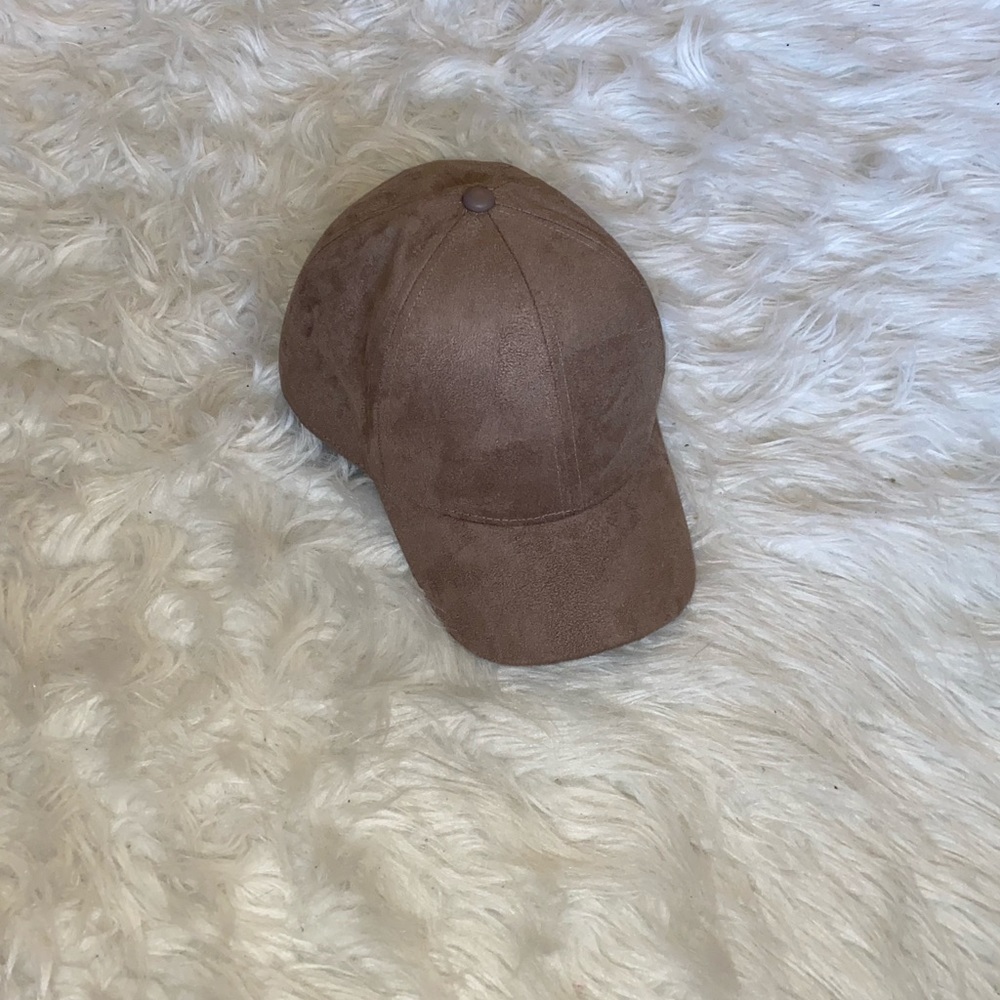 Suede baseball hat 🔔3/12$🔔